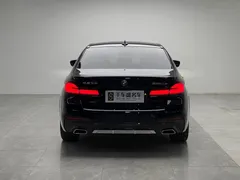 2022 BMW 5 Series 535Le PHEV M Sport Package, чёрный — фото 5