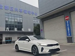 2021 Kia K5 270T CVVD, белый — фото 10