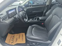 2021 Kia K5 270T CVVD, белый — фото 11