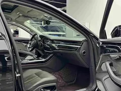 2021 Audi A8L 55 TFSI quattro, чёрный — фото 10