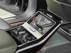 2021 Audi A8L 55 TFSI quattro, чёрный — фото 12
