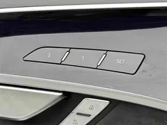 2021 Audi A8L 55 TFSI quattro, чёрный — фото 17