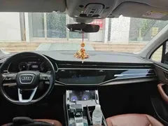 2021 Audi Q7 45 TFSI quattro S line, чёрный — фото 8