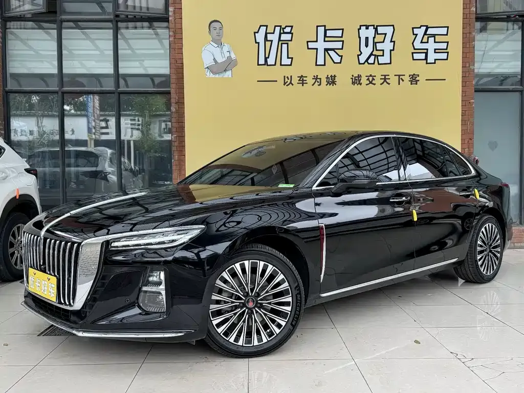 2025 Hongqi H5 2.0T AT