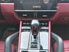 2023 Porsche Cayenne 3.0T — фото 16