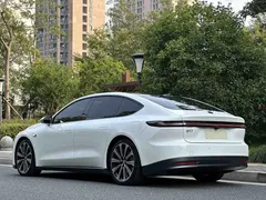 2024 Nio ET7 75kWh, белый — фото 4