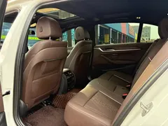 2022 BMW 5 Series 5 530Li M, белый — фото 14