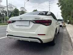 2022 Nissan Sylphy 1.6L XL CVT, белый — фото 9