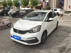 2021 Honda Fit 1.5L CVT, белый — фото 1