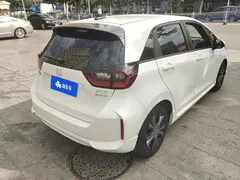 2021 Honda Fit 1.5L CVT, белый — фото 3
