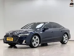 2022 Audi A7L L 45 TFSI S-line, синий — фото 2