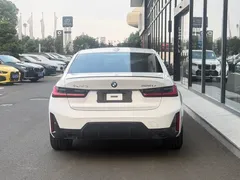 2023 BMW 3 Series 325Li M Sport Dark Night Package, белый — фото 8