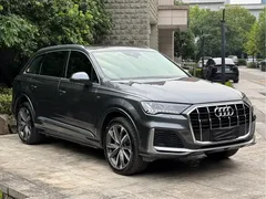 2021 Audi Q7 55 TFSI quattro S line — фото 3