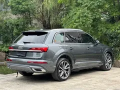 2021 Audi Q7 55 TFSI quattro S line — фото 5