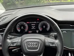 2021 Audi Q7 55 TFSI quattro S line — фото 12