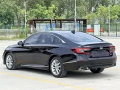 2022 Honda Accord 260TURBO Luxury, чёрный — фото 6