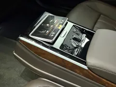 2019 Audi A8 Plus A8L 55 TFSI quattro, чёрный — фото 11