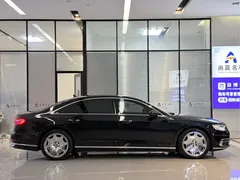 2019 Audi A8 Plus A8L 55 TFSI quattro, чёрный — фото 17