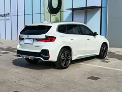 2023 BMW X1 M Sport Package, белый — фото 4