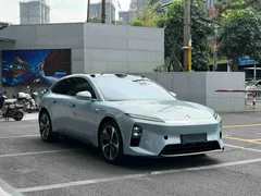 2025 Nio ET5T 75kWh Touring, синий — фото 4