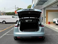 2025 Nio ET5T 75kWh Touring, синий — фото 12