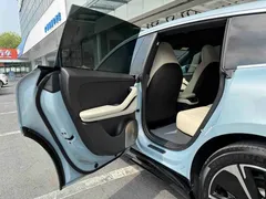 2025 Nio ET5T 75kWh Touring, синий — фото 19