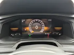 2023 Volkswagen Polo Plus 1.5L AT, белый — фото 5