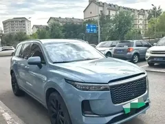 2021 Li Auto, синий — фото 2