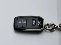 2021 Toyota Wildlander High Performance 2.5L Hybrid 2WD, белый — фото 19
