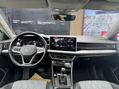 2023 Volkswagen Sagitar 280TSI DSG Plus, белый — фото 17