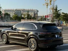 2022 Porsche Cayenne 3.0T, чёрный — фото 4