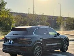 2022 Porsche Cayenne 3.0T, чёрный — фото 6
