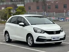 2021 Honda Fit 1.5L CVT Pro, белый — фото 2