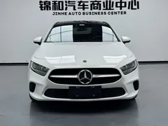 2021 Mercedes-Benz A-Class A 180 L, белый — фото 2