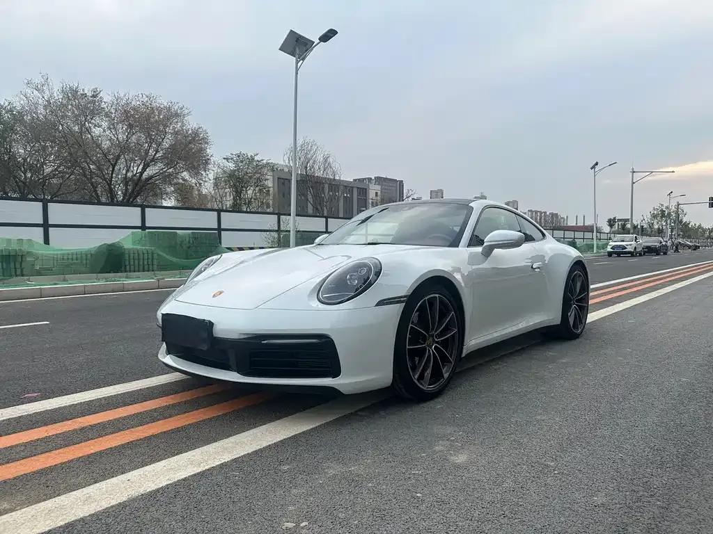 2023 Porsche 911 Carrera 3.0T
