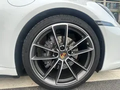 2023 Porsche 911 Carrera 3.0T, белый — фото 7