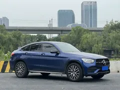 2021 Mercedes-Benz GLC Coupe GLC 300 4MATIC SUV, синий — фото 5