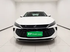 2025 BYD Qin L DM-i 80KM, белый — фото 2