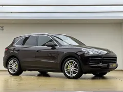 2023 Porsche Cayenne 3.0T — фото 3