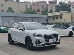 2022 Audi Q2L 35 TFSI, белый — фото 3