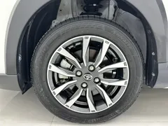 2022 Toyota Yaris L Zhixuan X 1.5L CVT PLUS, белый — фото 13