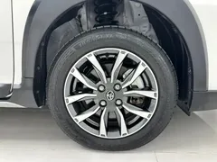 2022 Toyota Yaris L Zhixuan X 1.5L CVT PLUS, белый — фото 16
