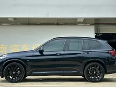 2022 BMW X3 Premium M Night Package, чёрный — фото 3