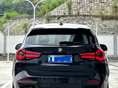 2022 BMW X3 Premium M Night Package, чёрный — фото 9
