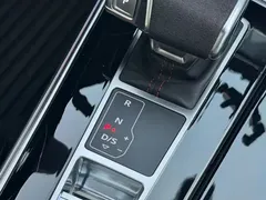 2021 Audi RS 6 4.0T Avant, чёрный — фото 15