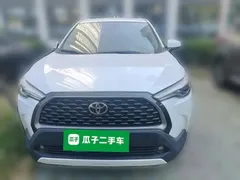 2022 Toyota Corolla Cross 2.0L, белый — фото 2