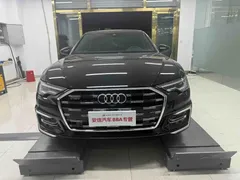 2022 Audi A6L 45 TFSI quattro, чёрный — фото 2
