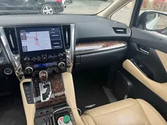 2020 Toyota Alphard 2.5L Hybrid Luxury, белый — фото 8