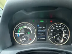 2020 Toyota Alphard 2.5L Hybrid Luxury, белый — фото 11