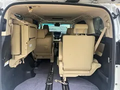 2020 Toyota Alphard 2.5L Hybrid Luxury, белый — фото 12